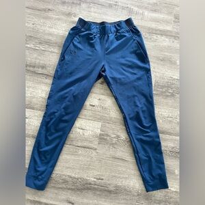 FREE WITH PURCHASE Women’s Under Armour Blue Athletic Joggers XS